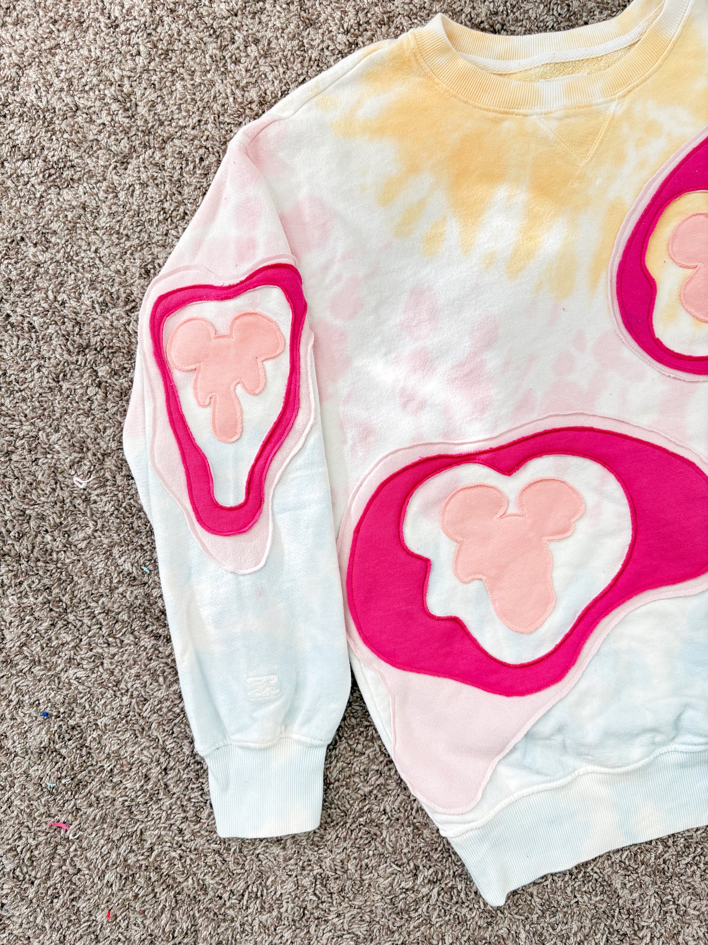 M | Tie Dye Melting Micks Crewneck