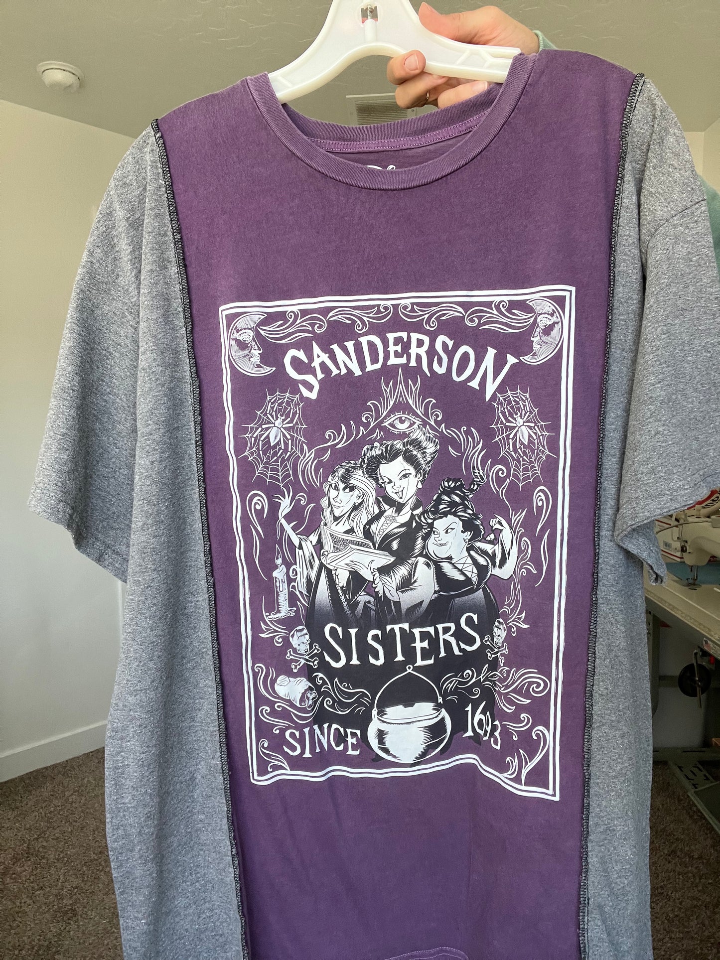 XL/XXL Witchy Sisters Tee