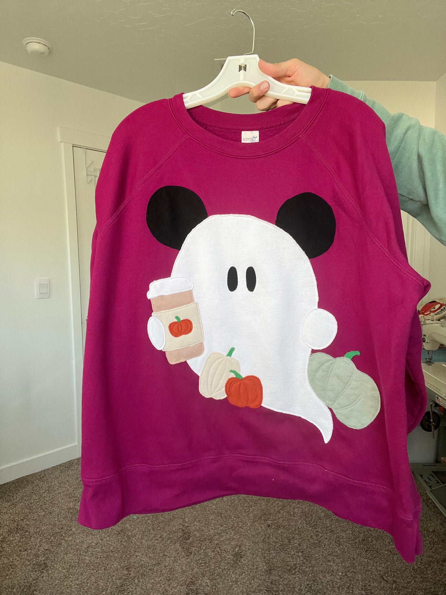 w2XL | Mick's Gone Ghostie with a PSL Crewneck