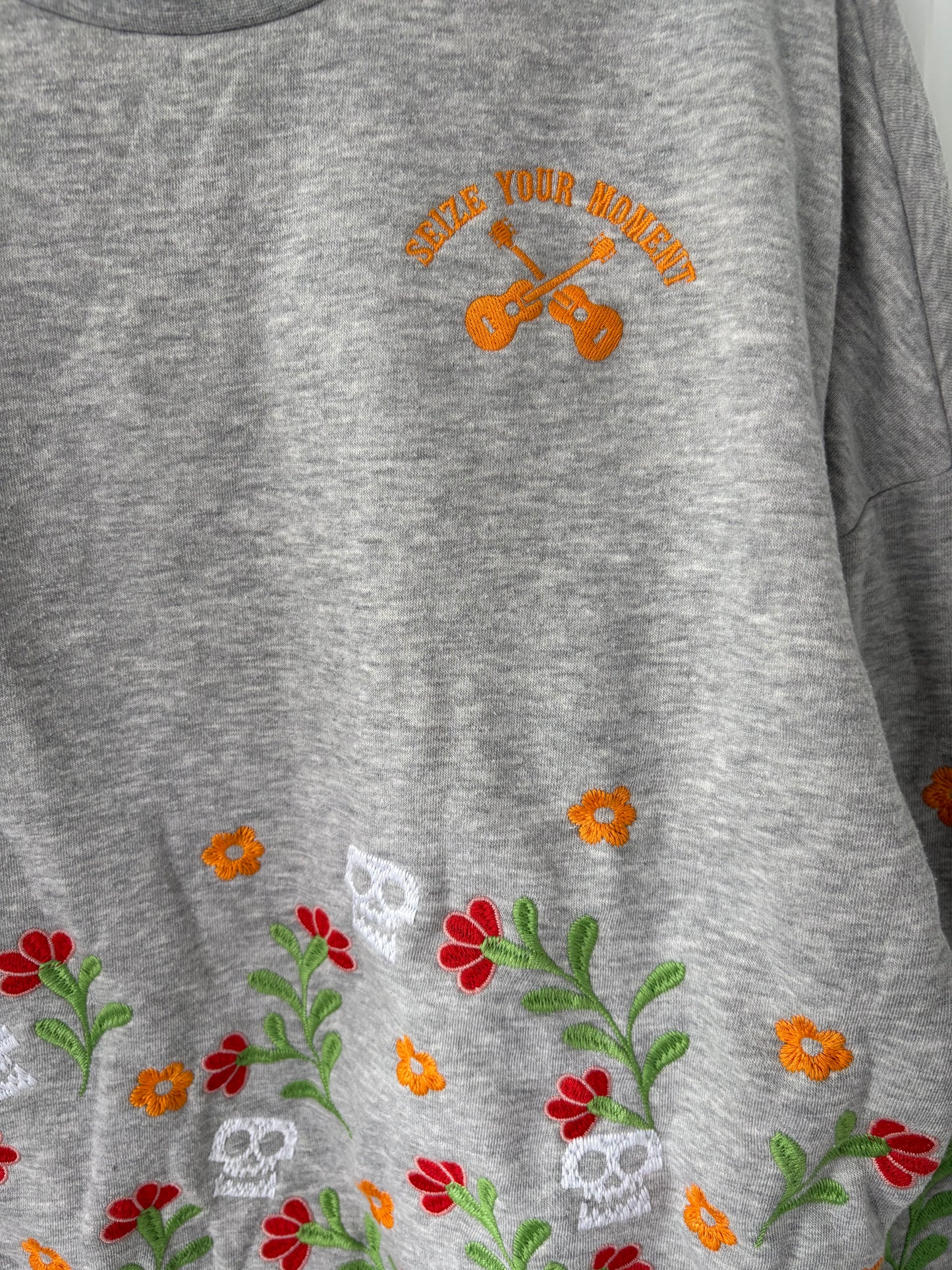 WOMENS XS - Seize Your Moment Crewneck