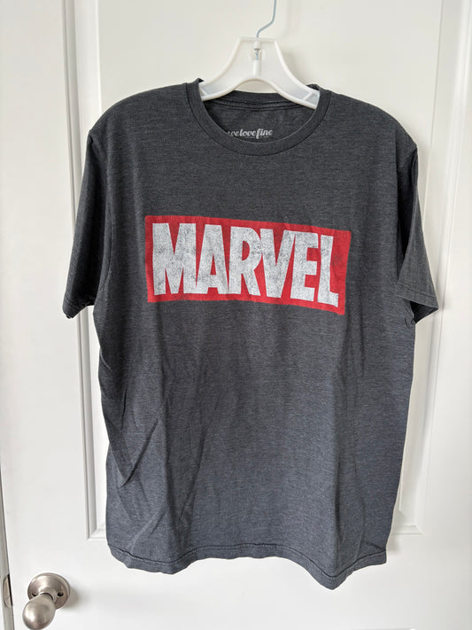 ADULTS M - Marvel Logo Tee